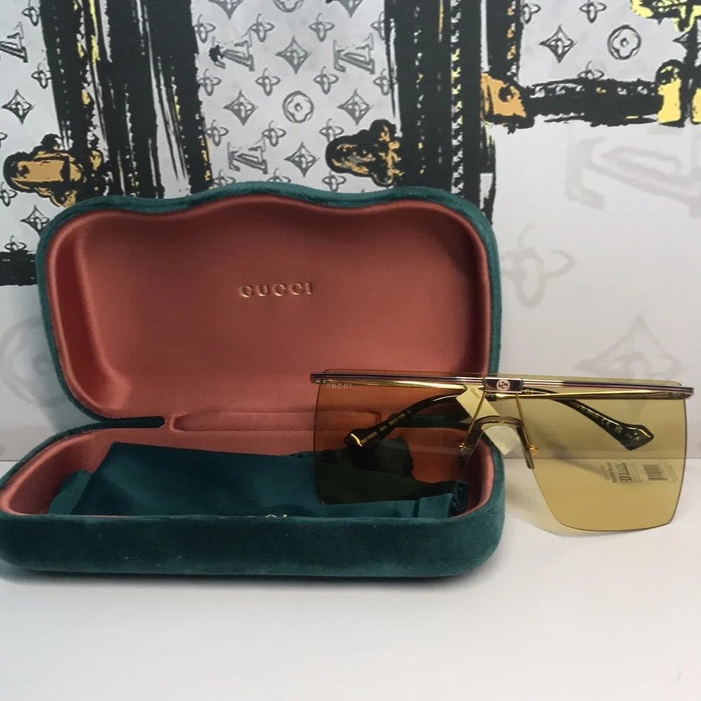 New Authentic GG1096S 003 Sunglasses by Gucci™ Shield, Material: Metal, Rimless.